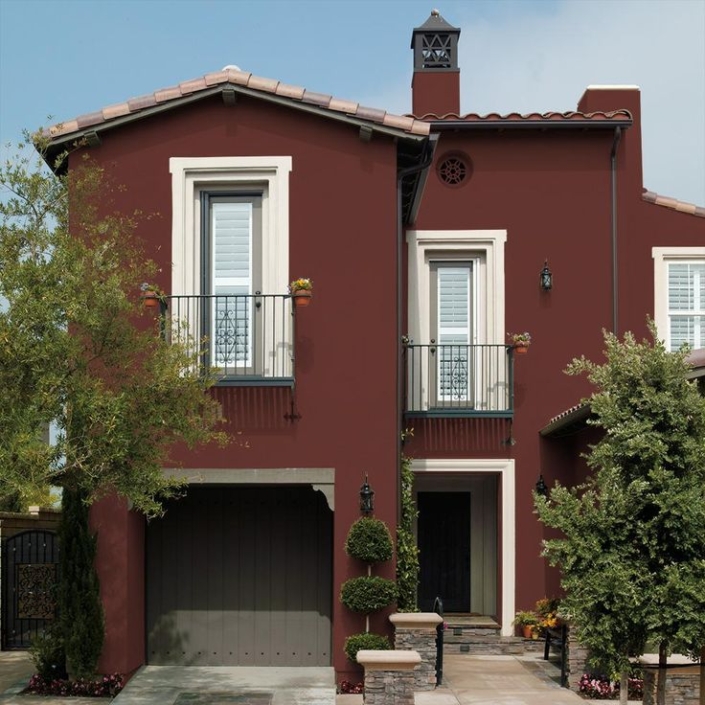 Matching Stucco Colors with Roofing and Trim